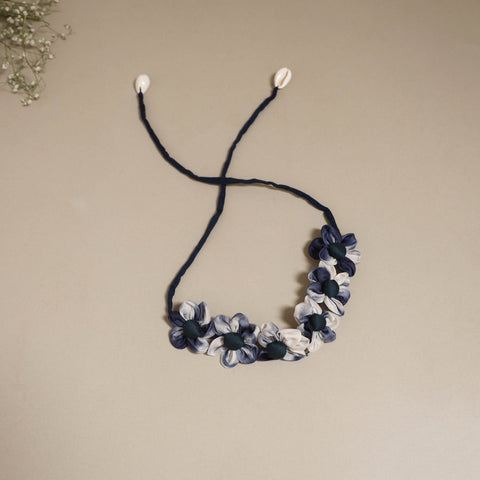 Traditional handmade fabart blue daisy gajra - handcrafted