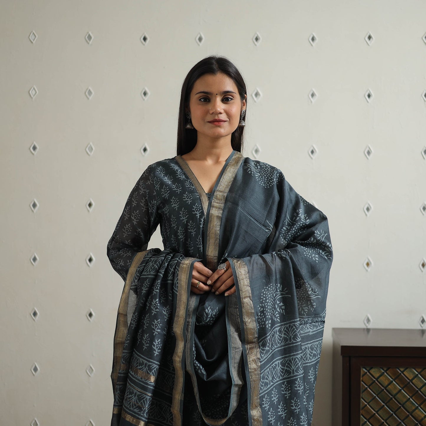 Buy Traditional Maheshwari Silk Bagru Print Kurta Set