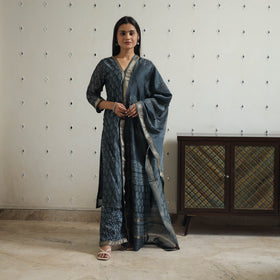 Buy Traditional Maheshwari Silk Bagru Print Kurta Set