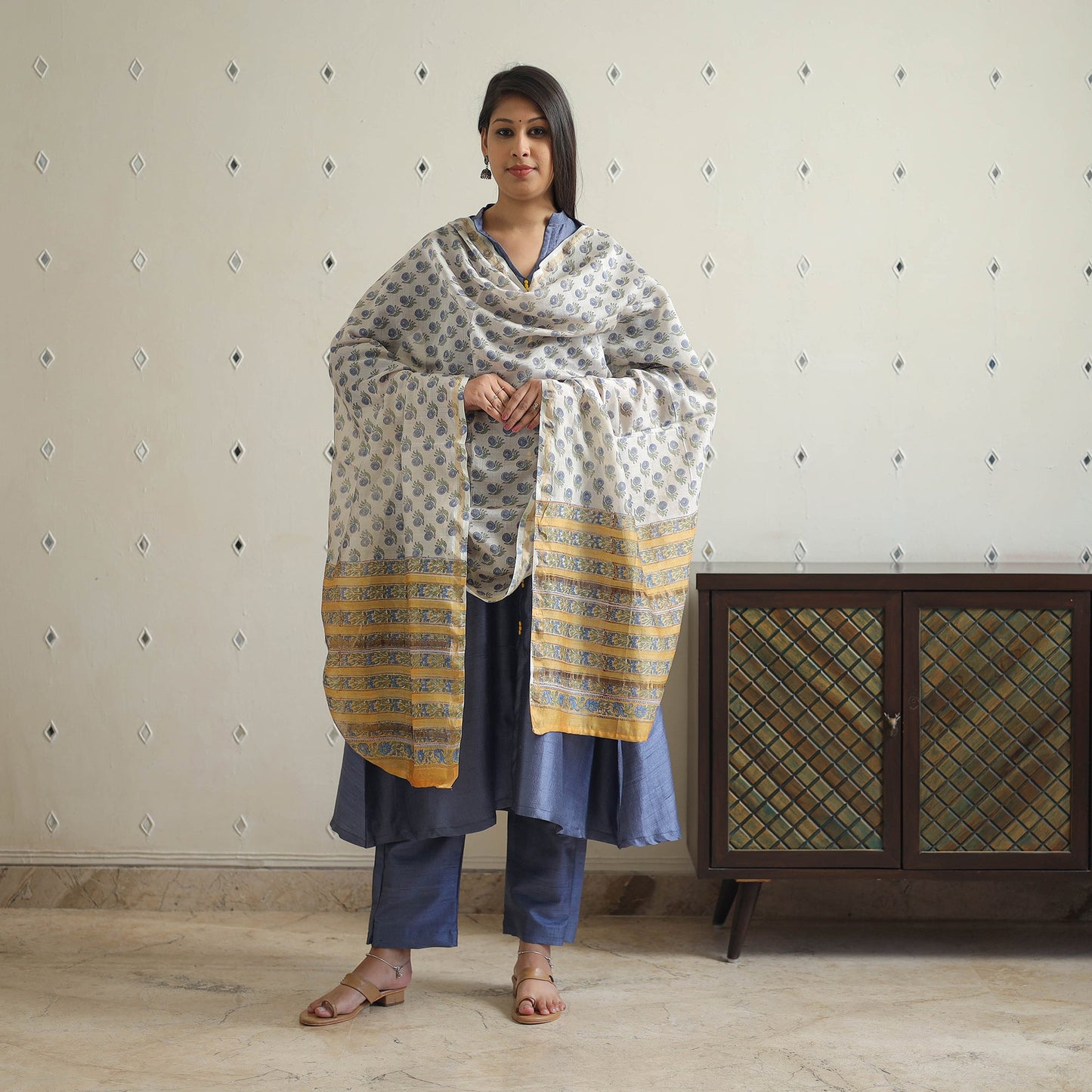 Blue - tussar dupion silk handloom plain kurta set 01