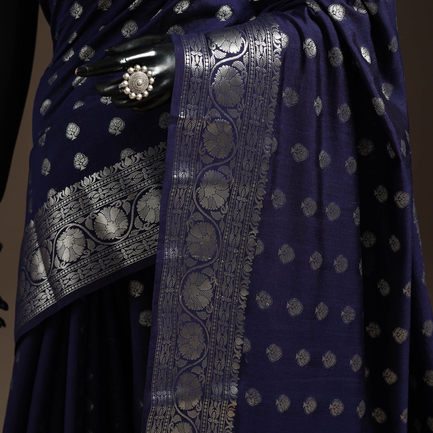 Zari work chiniya silk banarasi saree 15 - handcrafted