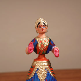 Bobble head thanjavur traditional dancing doll 01