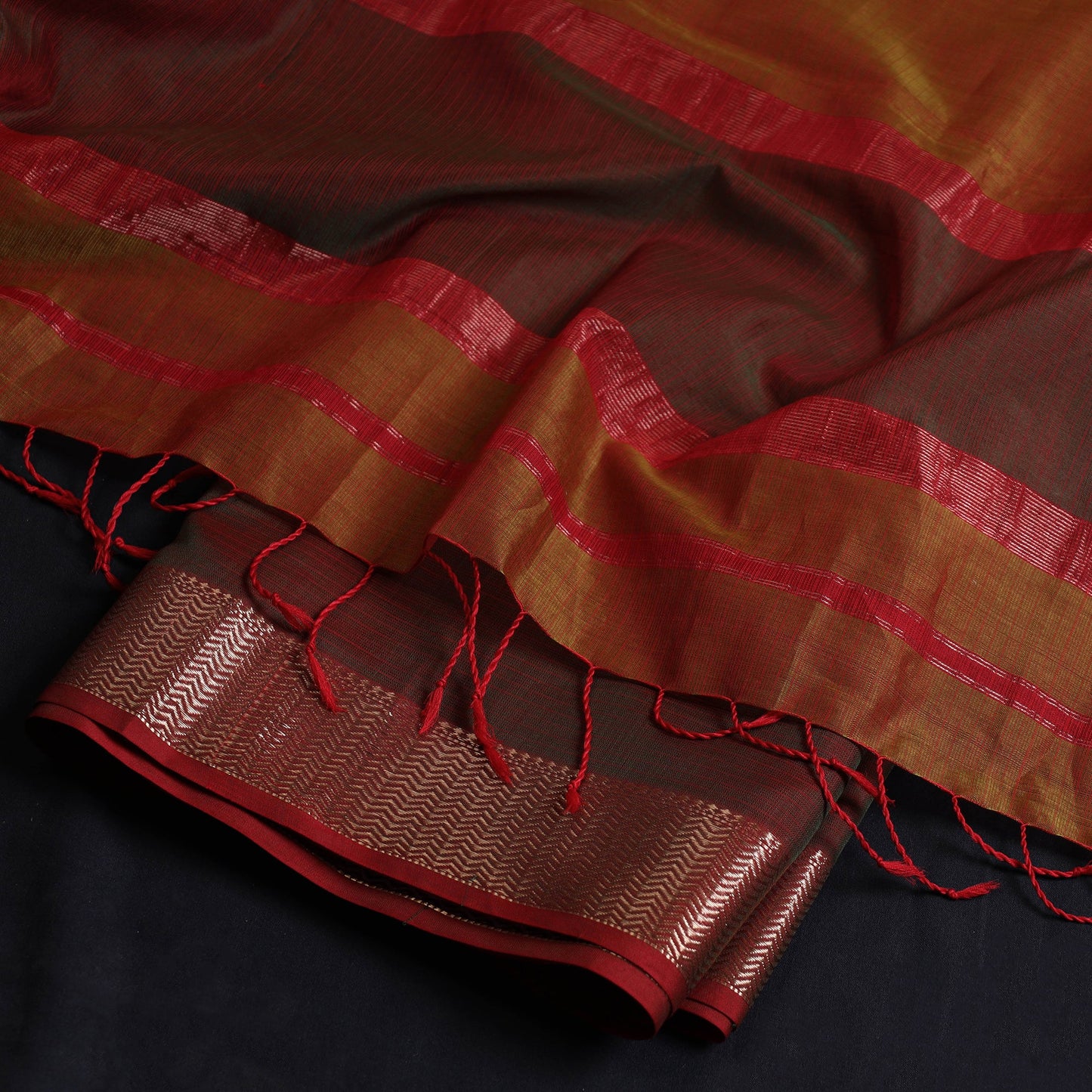 2pc Handloom Silk Cotton Maheshwari Dress Material