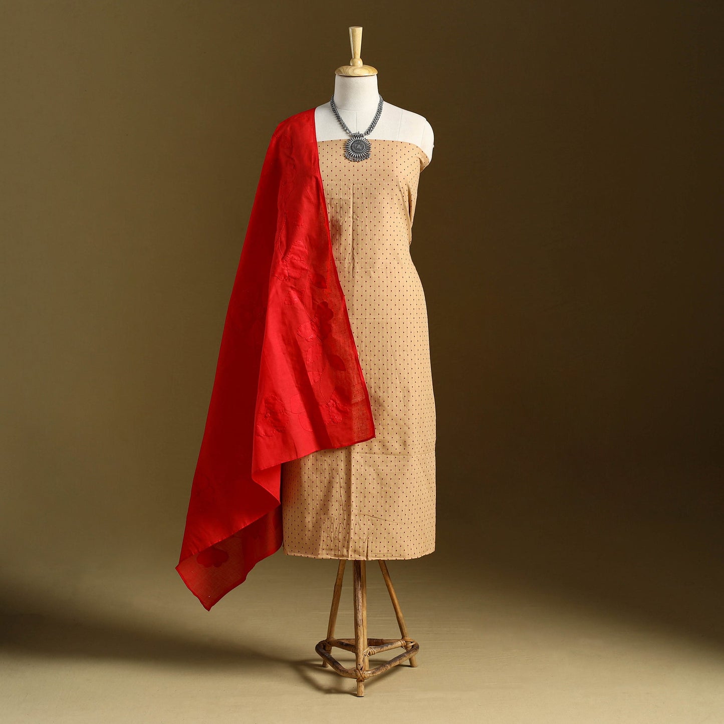 Brown 2pc Jacquard Cotton Kurta with Applique Dupatta