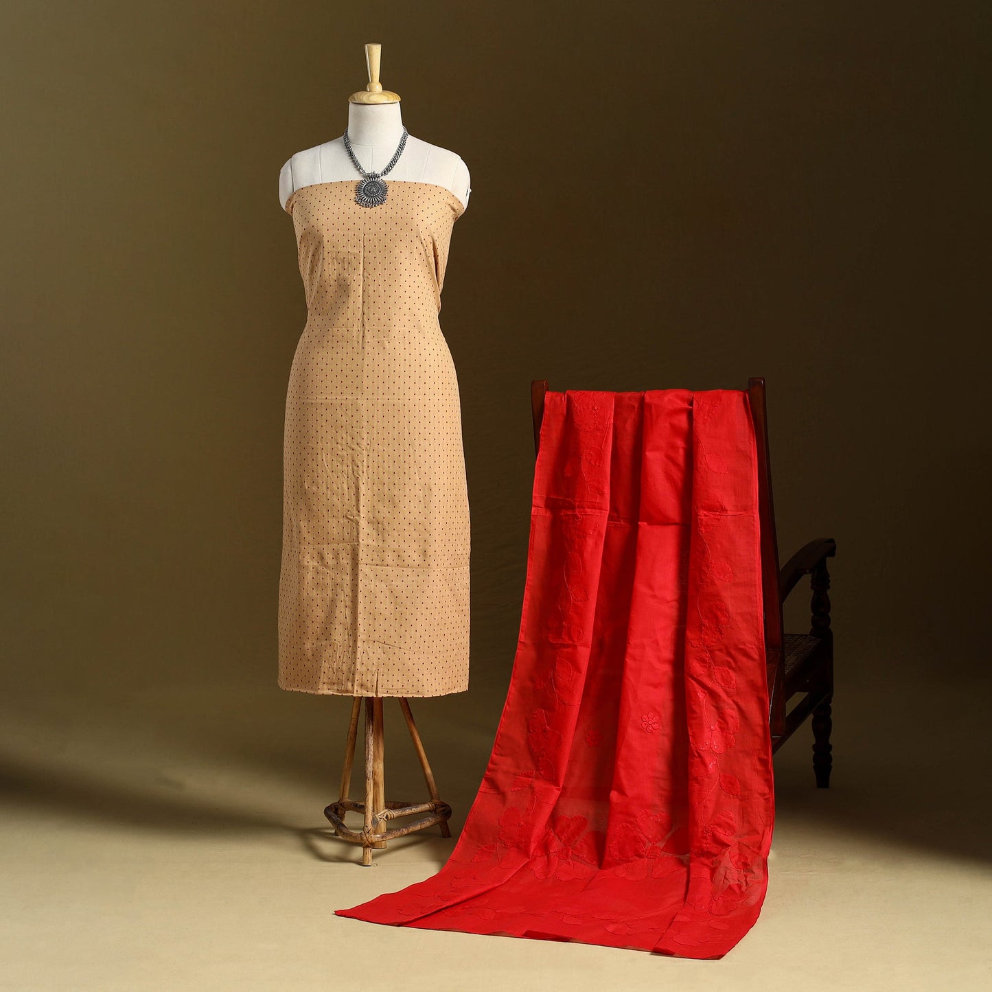 Brown 2pc Jacquard Cotton Kurta with Applique Dupatta