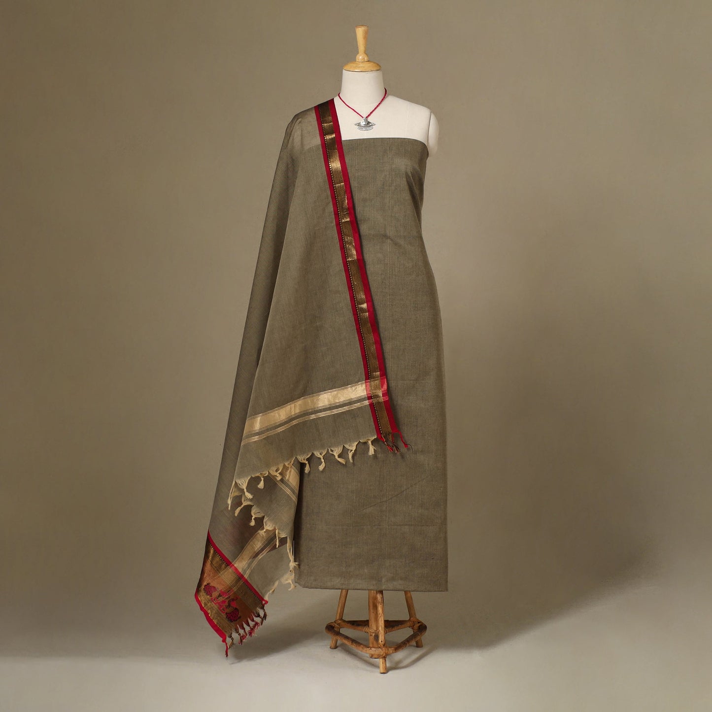 Brown 2pc Kandangi Chettinad Dress Material with Jewellery Set