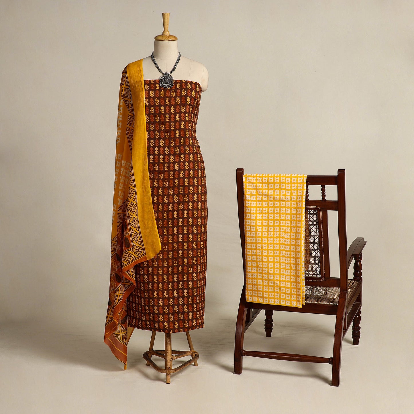 Buy 3pc Cotton Bagh Print Dress Material 