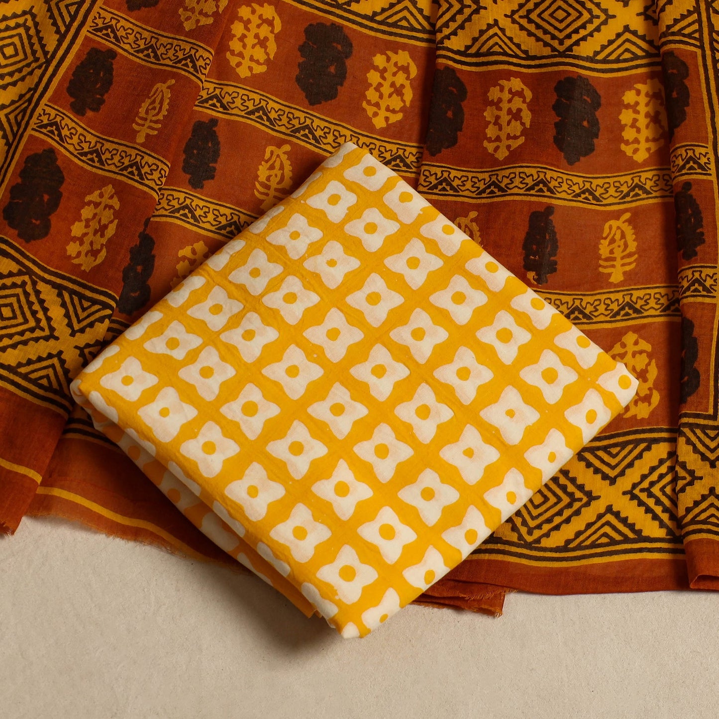 Buy 3pc Cotton Bagh Print Dress Material 