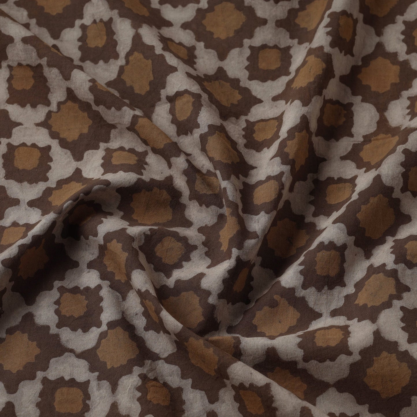 Buy Akola Block Printed Cotton Fabric Online l iTokri.com