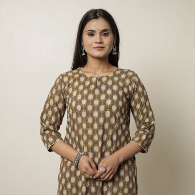  Akola Hand Block Printed Cotton Long Straight Kurta 09 Online 