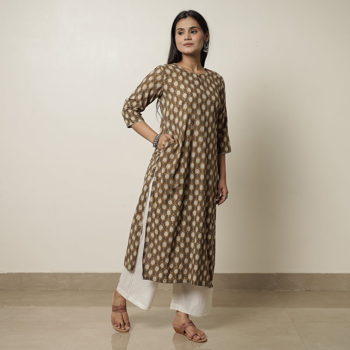  Akola Hand Block Printed Cotton Long Straight Kurta 09 Online 