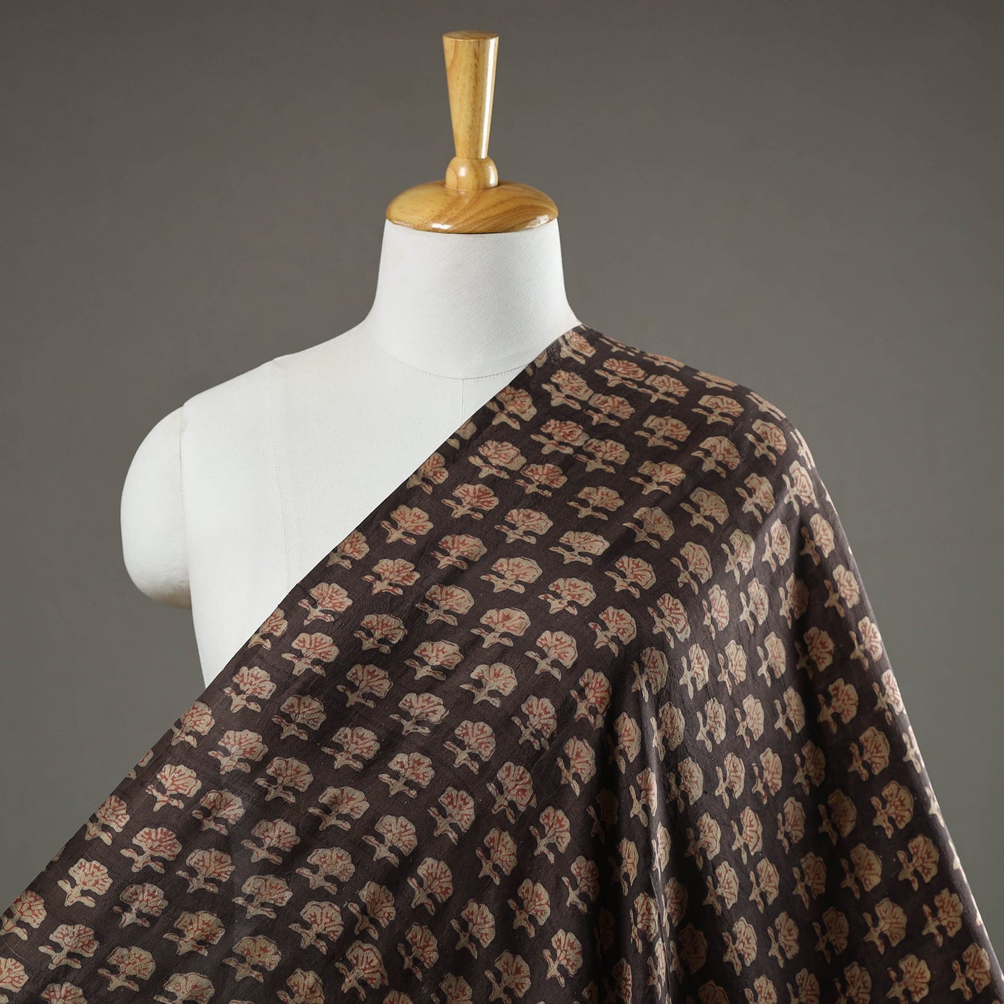  Akola Hand Block Print Fabric | Shop Online at iTokri