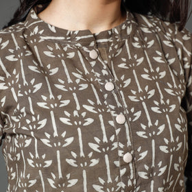  Akola Block Printed Cotton Long Straight Kurta 