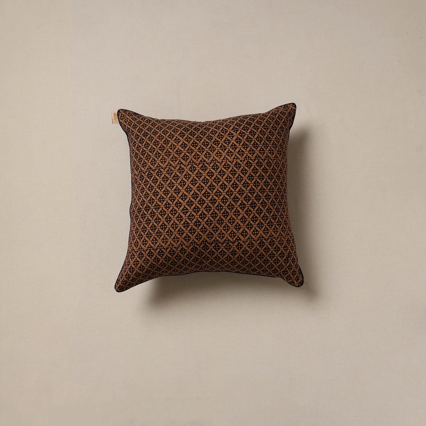 Hand bagh cushion cover 45 - handcrafted