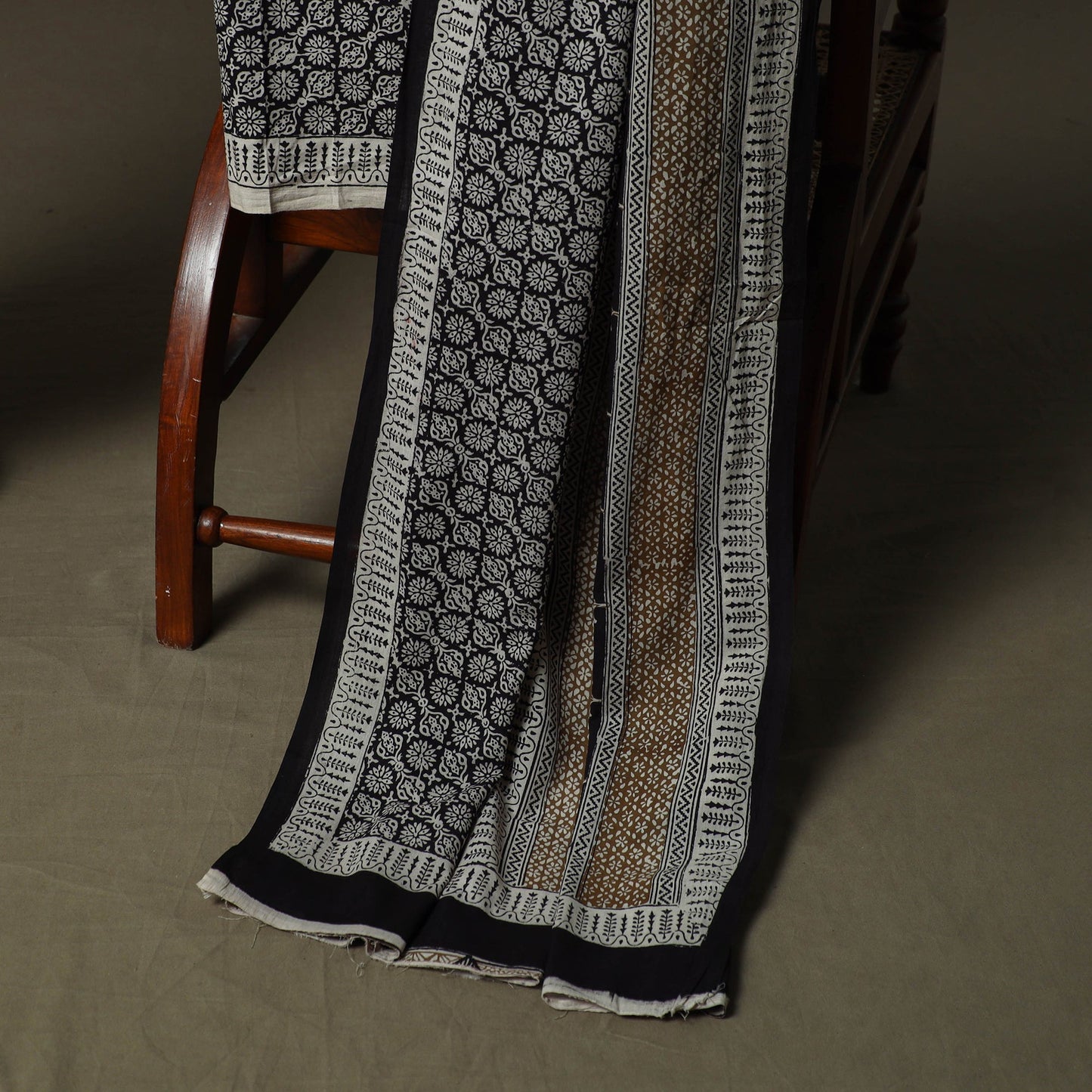 Bagh hand block print natural dyed cotton 3pc unstitched
