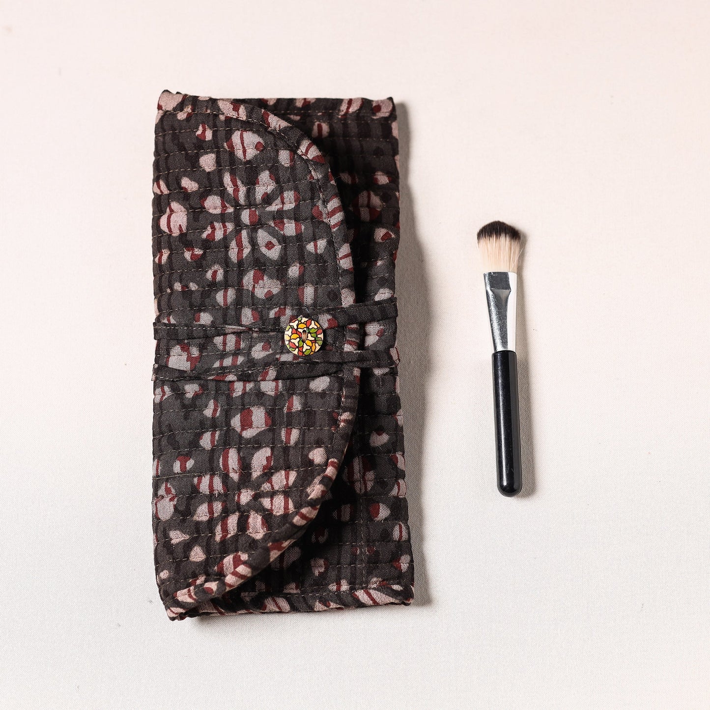  Multipurpose Segmented Make-up Brush Wrap Pouch/Case 