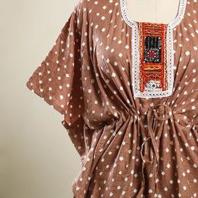 Buy Brown Bandhani Cotton Kaftan with Desert Embroidery