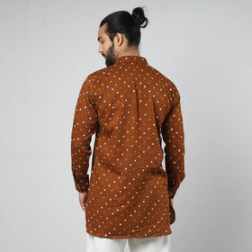  Bandhani Tie-Dye Cotton Men Short Kurta 