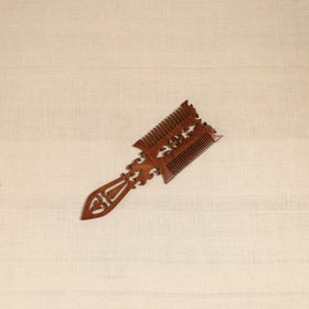Bijnor hand carved sheesham wooden comb (large) 05