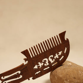 Bijnor hand carved sheesham wooden comb (large) 12
