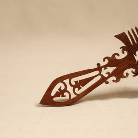 Bijnor hand carved sheesham wooden comb (large) 14