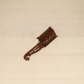 Bijnor hand carved sheesham wooden comb (large) 17