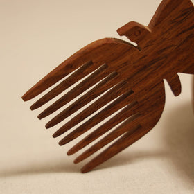 Bijnor hand carved sheesham wooden comb (small) 34