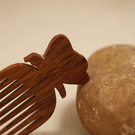 Bijnor hand carved sheesham wooden comb (small) 34