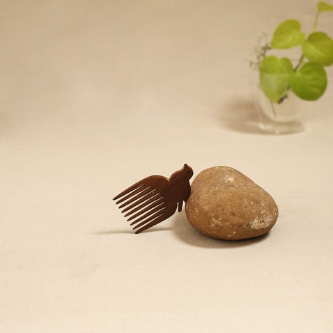 Bijnor hand carved sheesham wooden comb (small) 39