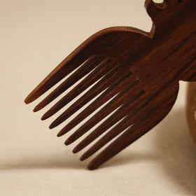 Bijnor hand carved sheesham wooden comb (small) 41