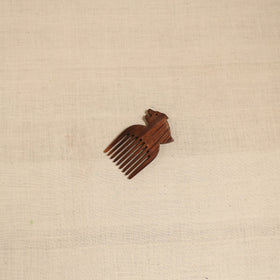 Bijnor hand carved sheesham wooden comb (small) 41