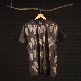 Buy Bindaas Block Art Printed Cotton Round Neck T-shirt Online at iTokri.com