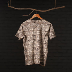 Buy Bindaas Block Art Prints Natural Dyed Cotton Round Neck T-shirt Online at iTokri.com