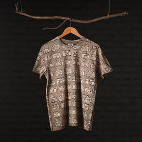 Buy Bindaas Block Art Prints Natural Dyed Cotton Round Neck T-shirt Online at iTokri.com