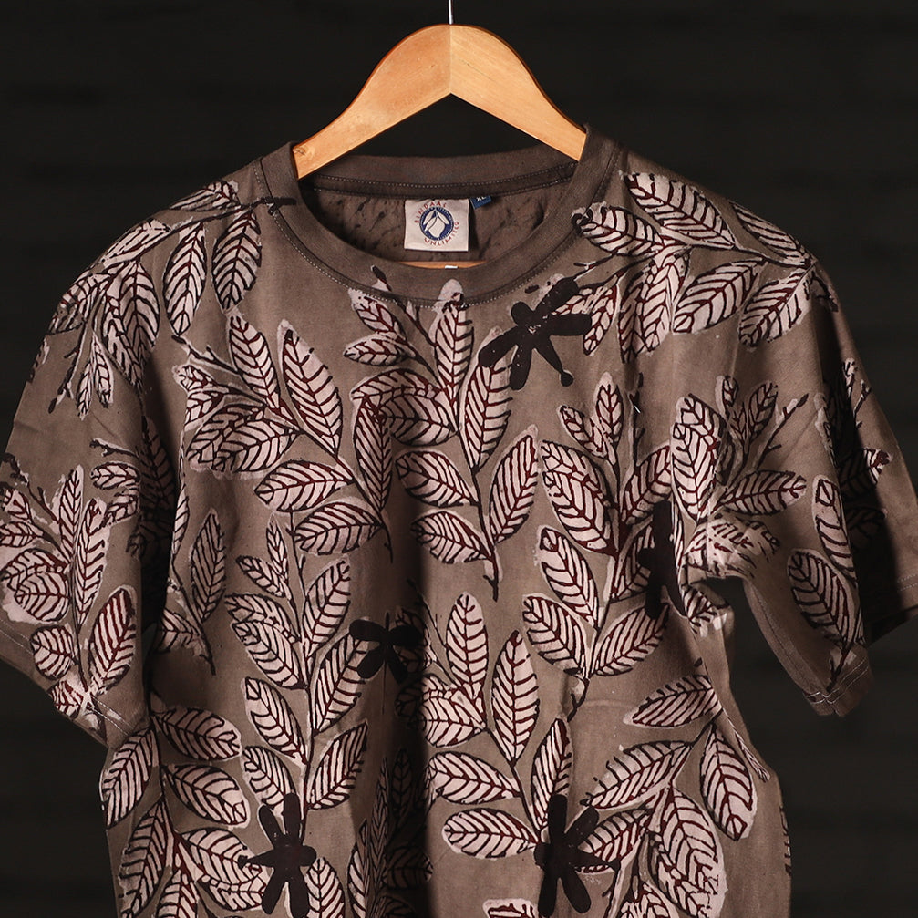  Bindaas Natural Dyed Art Block Print Round Neck T-shirt in Pure Cotton Online at iTokri.com