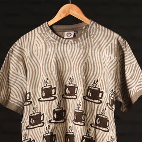  Bindaas Natural Dyed Art Block Print Round Neck T-shirt in Pure Cotton 