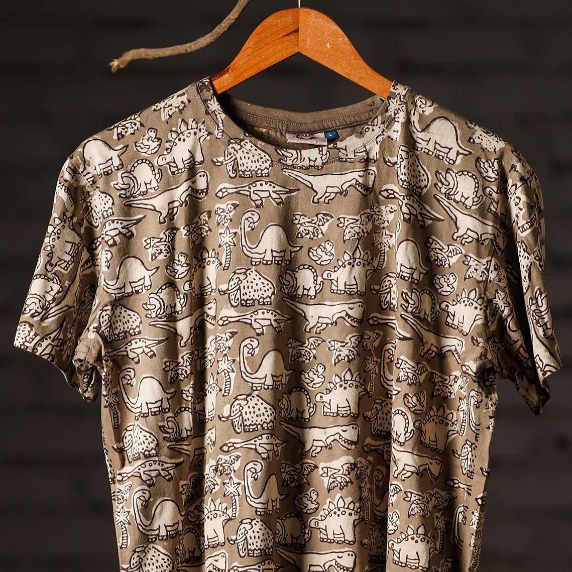 Buy Block Art Prints Natural Dyed Cotton Round Neck T-shirt Online at iTokri.com