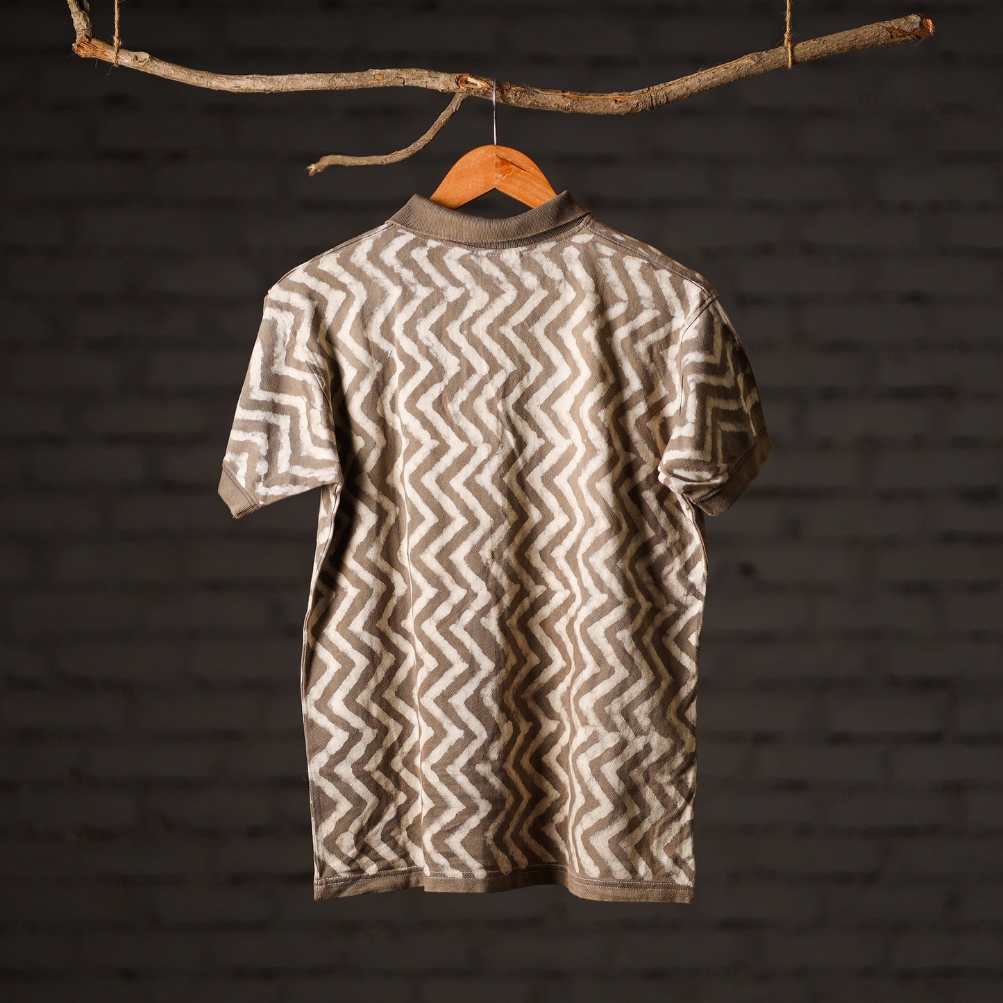  Bindaas Natural Dyed Art Block Print Polo Collar T-shirt in Pure Cotton 