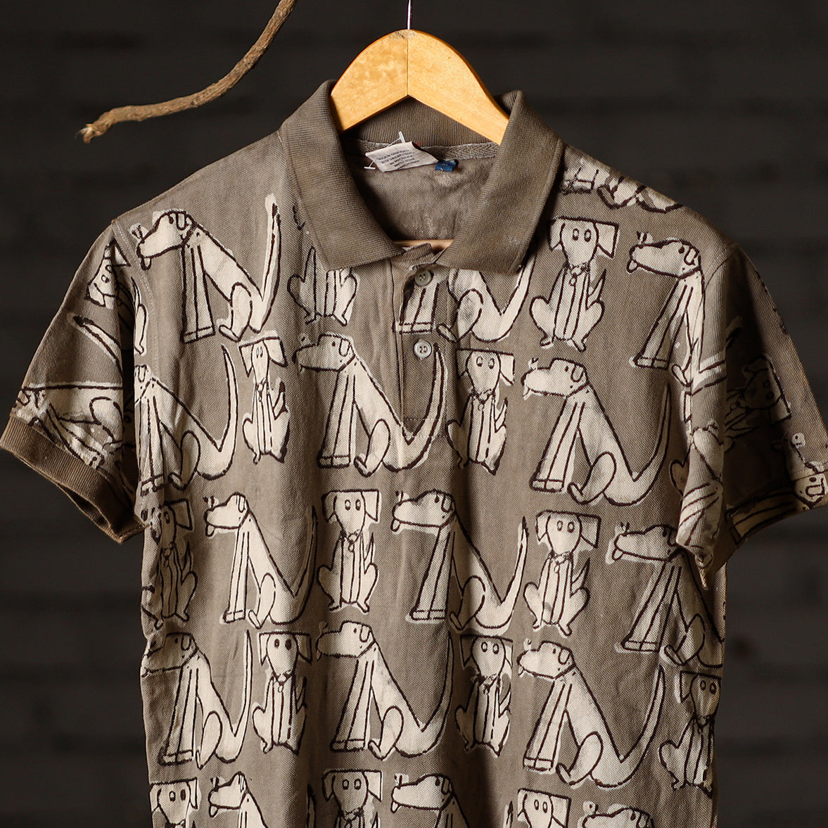 Buy Bindaas Natural Dyed Art Block Print Polo Collar T-shirt in Pure Cotton Online at iTokri.com