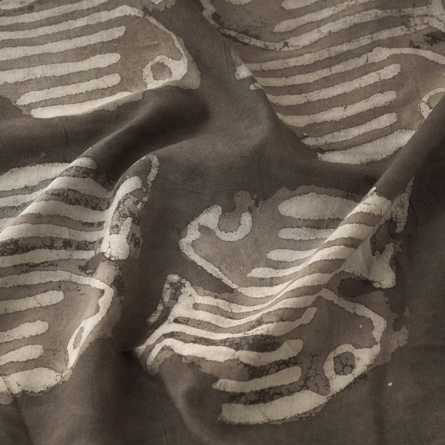 Buy Bindaas Block Art Printed Natural Dyed Cotton Fabric Online l iTokri.com