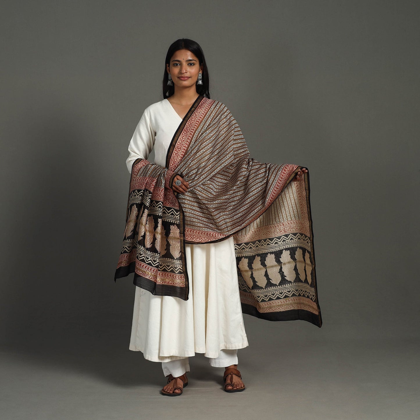 Brown - chanderi silk bagru dupatta 19 - handcrafted