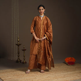 Brown - chanderi silk bagru kurta set (set of 3) 16