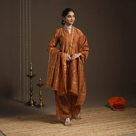 Brown - chanderi silk bagru kurta set (set of 3) 16