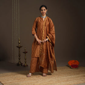 Brown - chanderi silk bagru kurta set (set of 3) 16