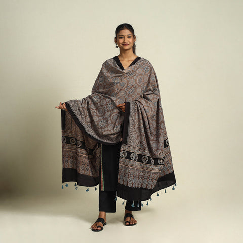 Brown - cotton dupatta with tassels 06 - handcrafted