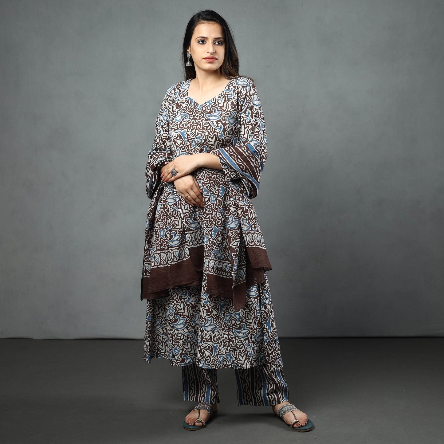 Buy Brown Cotton Hand Batik Print Kurta Set