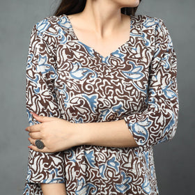 Buy Brown Cotton Hand Batik Print Kurta Set