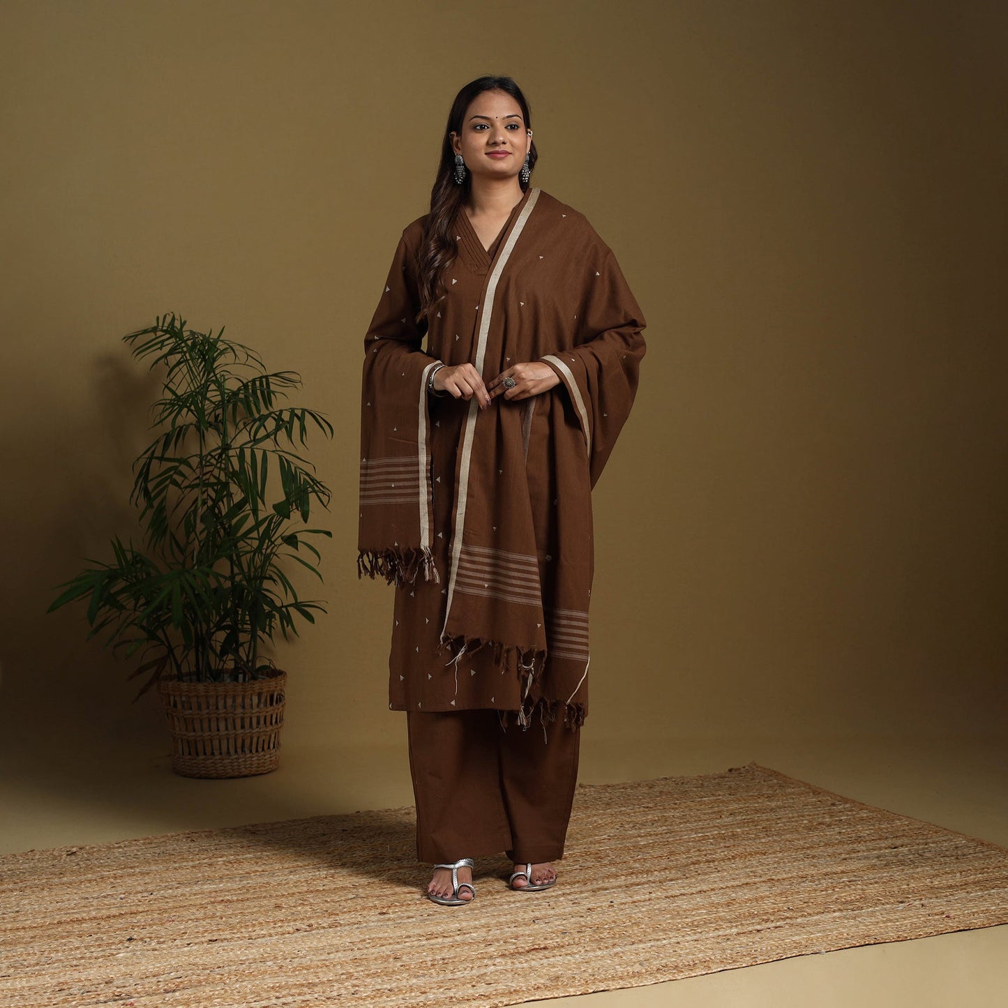 Brown - cotton jacquard kurta set (set of 3) 07