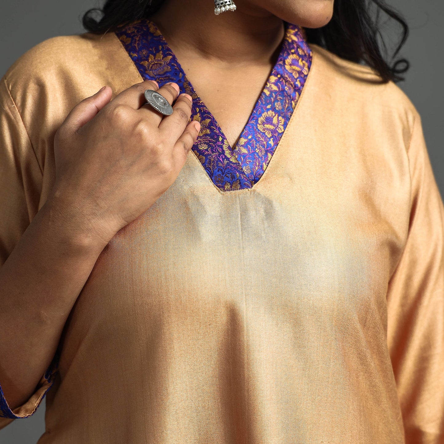 Buy  Dark Grey Plain Tussar Silk Banarasi Patchwork Floral Kurta l iTokri.com