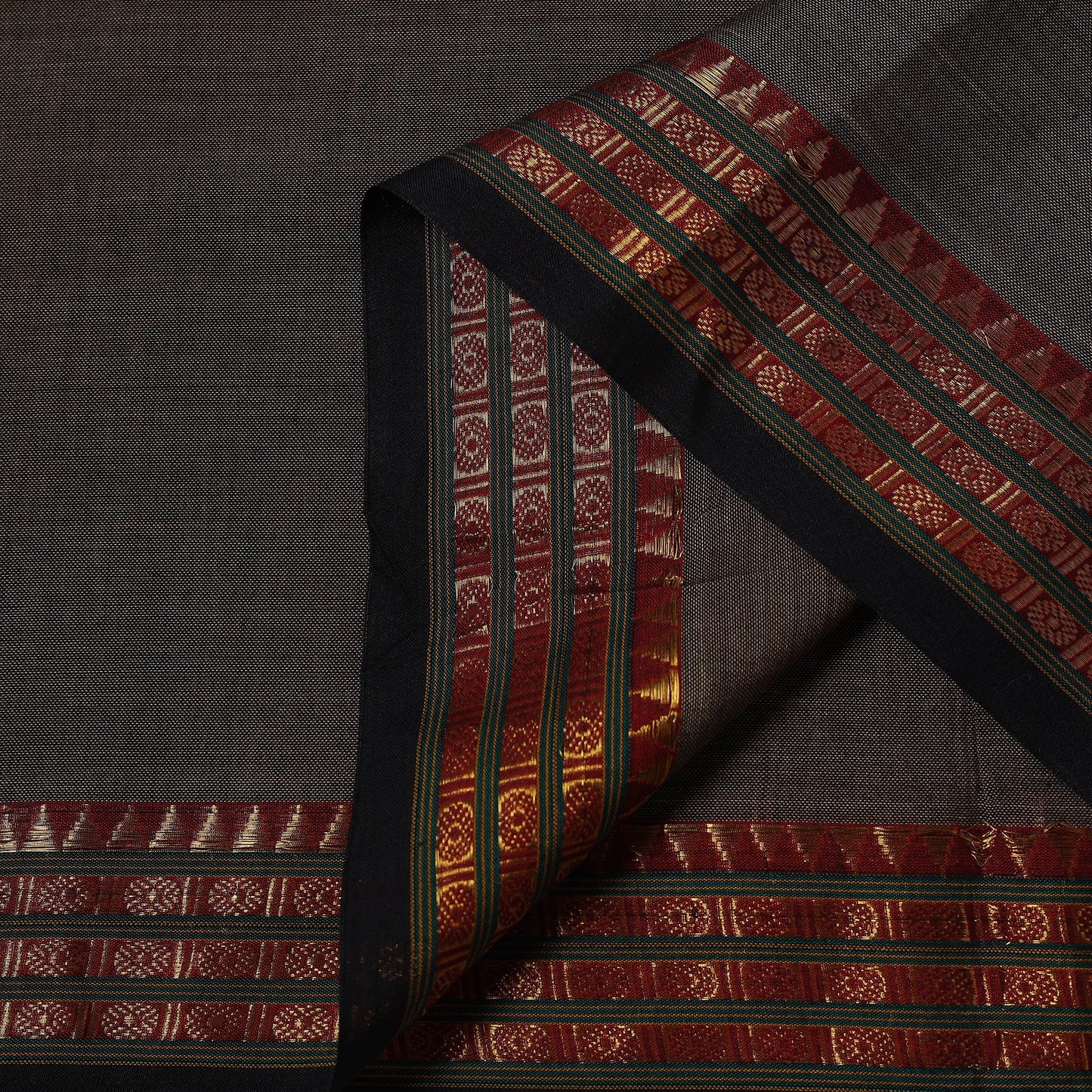 Dharwad cotton fabric with border 03 - handcrafted